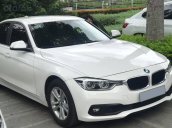 Chính chủ bán ô tô BMW 3 Series 320i sản xuất 2016, màu trắng, xe nhập, giá tốt