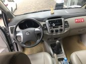 Bán xe Toyota Innova 2.0E đời 2016, màu bạc, giá 568tr