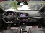 Bán ô tô Hyundai Elantra Sport 2018, bán giá gốc, LH 0931136178