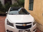 Bán Chevrolet Cruze đời 2015, màu trắng, xe gia đình 