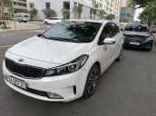 Cần bán xe Kia Cerato 1.6 AT đời 2017, màu trắng, 550 triệu