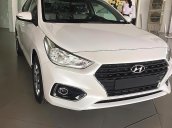 Cần bán Hyundai Accent 1.4 MT Base đời 2019, màu trắng, giá chỉ 425 triệu