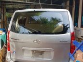 Bán Hyundai Starex sản xuất năm 2015, số sàn, máy dầu 9 chỗ