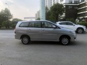 Bán ô tô Toyota Innova 2.0 MT đời 2012, màu bạc, biển Hà Nội, không chạy dịch vụ