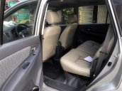 Bán ô tô Toyota Innova 2.0 MT đời 2012, màu bạc, biển Hà Nội, không chạy dịch vụ