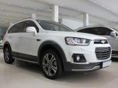 Bán xe Chevrolet Captiva Revv 2.4 2016, màu trắng, xe đẹp, chính chủ