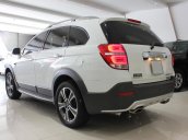 Bán xe Chevrolet Captiva Revv 2.4 2016, màu trắng, xe đẹp, chính chủ