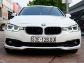 Cần bán BMW 3 Series 320i sản xuất năm 2015, xe nhập model 2016