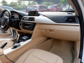 Cần bán BMW 3 Series 320i sản xuất năm 2015, xe nhập model 2016