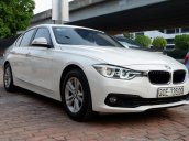 Cần bán BMW 3 Series 320i sản xuất năm 2015, xe nhập model 2016