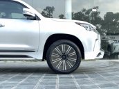 Cần bán Lexus LX 570 S Super Sport SX năm 2020, màu trắng, nhập khẩu Trung Đông mới 100%