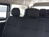 Cần bán Toyota Hiace MT đời 2011, 405 triệu