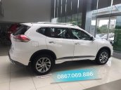 Bán Nissan Xtrail 2.5 màu trắng all new 100%, giao ngay chỉ từ 300 triệu đồng