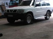 Bán xe Nissan Patrol năm 2000, màu trắng, nhập khẩu nguyên chiếc, 320 triệu