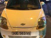 Cần bán Chevrolet Spark sản xuất năm 2010, màu trắng còn mới