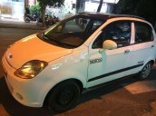 Cần bán Chevrolet Spark sản xuất năm 2010, màu trắng còn mới