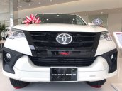 Toyota Tân Cảng tặng 100% phí trước bạ cho xe Toyota Fortuner 2.7V AT bản TRD, mua trả góp lãi 0.3%