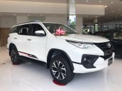 Toyota Tân Cảng tặng 100% phí trước bạ cho xe Toyota Fortuner 2.7V AT bản TRD, mua trả góp lãi 0.3%