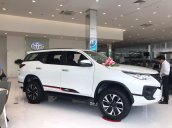 Toyota Tân Cảng tặng 100% phí trước bạ cho xe Toyota Fortuner 2.7V AT bản TRD, mua trả góp lãi 0.3%