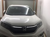 Cần bán Honda CR V 2.4 sản xuất 2017, màu trắng sứ