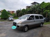 Cần bán Hyundai Starex năm sản xuất 2004, màu bạc, nhập khẩu 