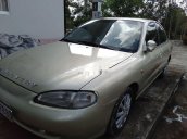 Cần bán Hyundai Elantra đời 1996, màu bạc, nhập khẩu  