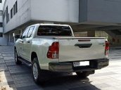 Bán Toyota Hilux 2.4E đời 2018, nhập khẩu, giá chỉ 646 triệu