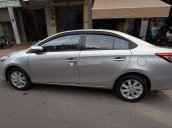 Cần bán gấp Toyota Vios 2016, màu bạc số sàn, giá 420tr