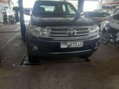 Bán Toyota Fortuner sản xuất 2010, màu xám