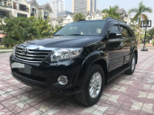 Bán Toyota Fortuner AT 2 cầu đời 2013, màu đen siêu mới