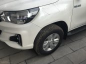 Mua bán Toyota Hilux giá rẻ nhất, giảm ngay tiền mặt, tặng phụ kiện, hỗ trợ trả góp 80%