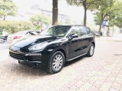 Cần bán xe Porsche Cayenne năm sản xuất 2011, màu đen, nhập khẩu, chính chủ