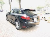 Cần bán xe Porsche Cayenne năm sản xuất 2011, màu đen, nhập khẩu, chính chủ