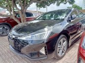 Sở hữu ngay Hyundai Elantra 1.6AT Turbo đen giá cực tốt+ Trả trước 250tr+ Tặng thêm quà 10tr