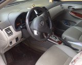 Bán ô tô Toyota Corolla Altis 2.0V sản xuất năm 2010, màu đen chính chủ gia đình đi rất ít