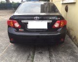 Bán ô tô Toyota Corolla Altis 2.0V sản xuất năm 2010, màu đen chính chủ gia đình đi rất ít