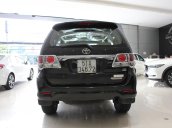 Cần bán xe Toyota Fortuner 2.5G MT sx 2012, màu đen, ghế da, biển SG, giá TL