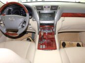 Cần bán xe Lexus LS 600HL 5.0 xăng điện 2008, màu vàng, nhập khẩu