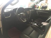 Toyota Fortuner 2.7V AT giao ngay, giá cực tốt 0906882329