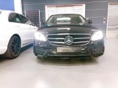 Giá xe Mercedes E300 AMG 2020, tặng 100% thuế trước bạ cùng nhiều quà tặng hấp dẫn