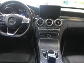 Bán Mercedes Benz C300 AMG, 2016, màu đen, đi 24.500km