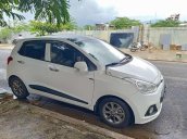 Cần bán Hyundai Grand i10 năm 2014, màu trắng, nhập khẩu như mới, 355tr