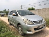 Cần bán Toyota Innova 2009, màu bạc, 360tr