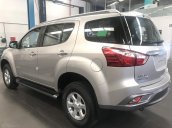 Bán Isuzu mu-X B7 số sàn 2019 giá rẻ