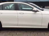 Bán Mercedes E300 AMG 2020 cực đẹp, sang trọng, ưu đãi cực hót