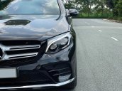 Bán xe Mercedes GLC300 2018 màu đen bản mới nhất có Apple Carplay, trả trước 750 triệu nhận xe ngay