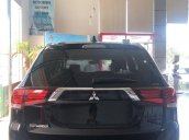 Bán ô tô Mitsubishi Outlander sản xuất 2018, màu đen