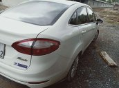 Bán Ford Fiesta năm 2015, màu trắng