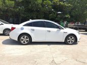 Bán Chevrolet Cruze đời 2011, màu trắng chính chủ