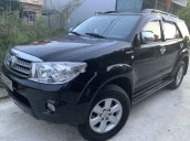 Gia đình bán Toyota Fortuner sản xuất 2009, ĐK 2010 màu đen